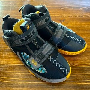 Childrens Lebrons Nike shoes